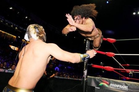 CMLL