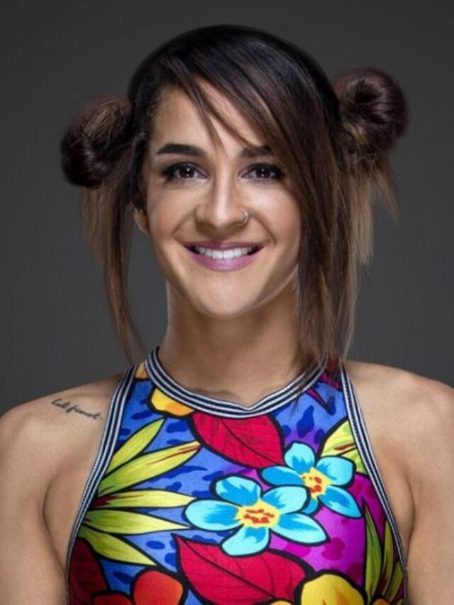 Dakota Kai – The Leader of The Kick
