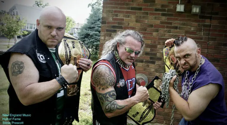 New World Six-Person Tag Team Champions Crowned