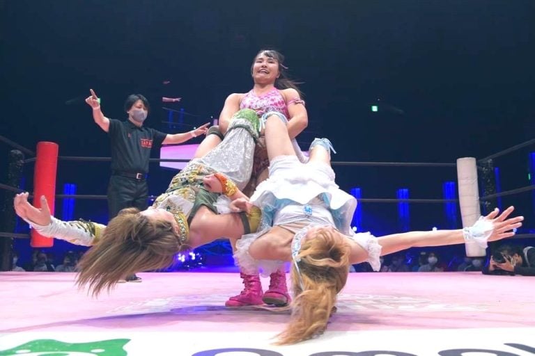 Summer of Pink | The Year Miu Watanabe Was Given Her Flowers Summer of Pink